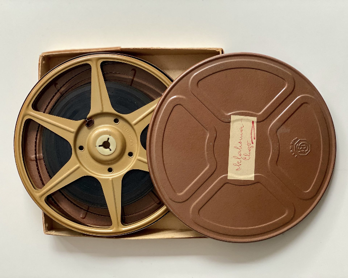16mm Schmalspurfilm Digitalisieren 16mm Filmrolle und Filmdose