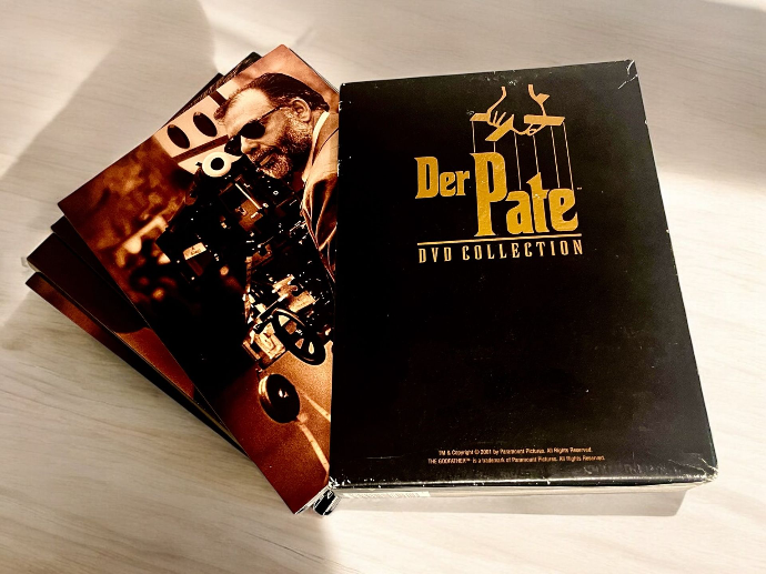 Wir speichern Ihre DVDs auf USB. DVD Hülle mit dem Titel Der Pate als Muster DVD